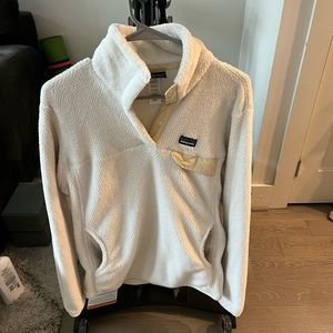 Patagonia Cream Pullover Sweatshirt